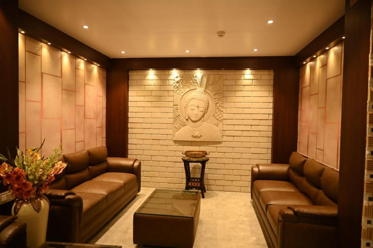 Blue Waves Hotel Tajpur Екстер'єр фото