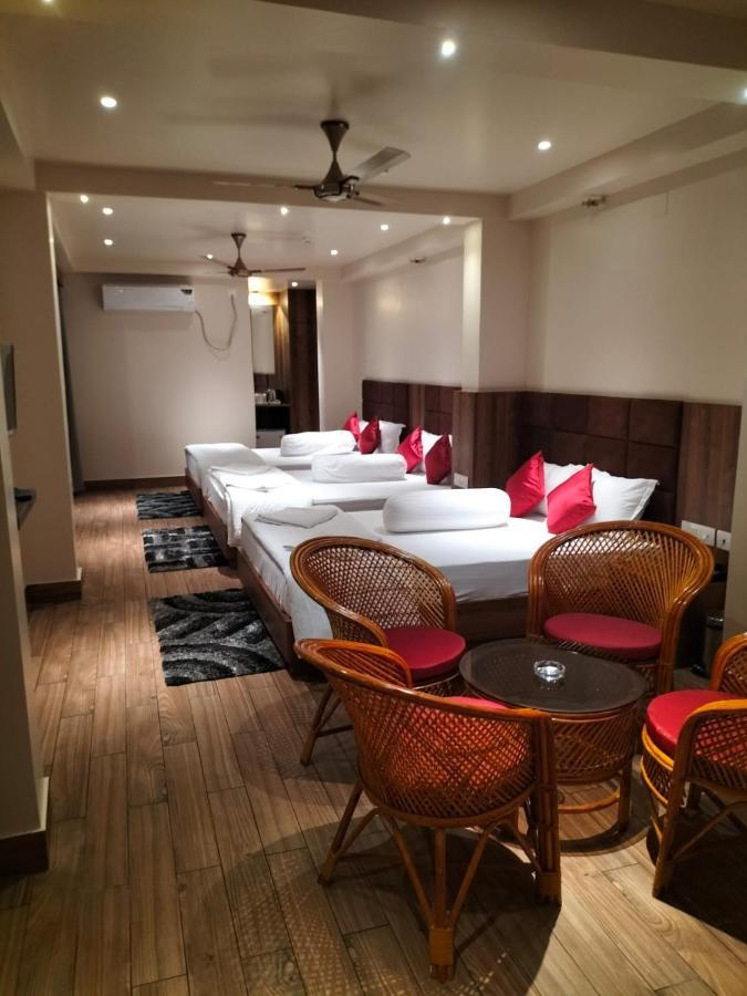 Blue Waves Hotel Tajpur Екстер'єр фото