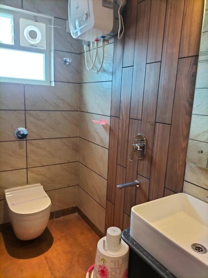 Blue Waves Hotel Tajpur Екстер'єр фото