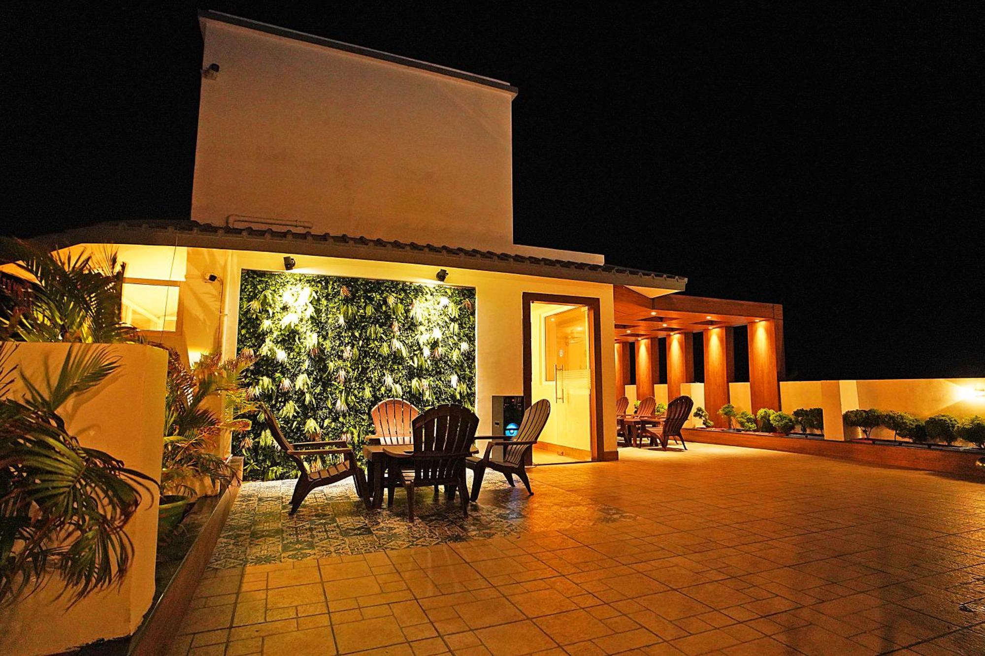 Blue Waves Hotel Tajpur Екстер'єр фото