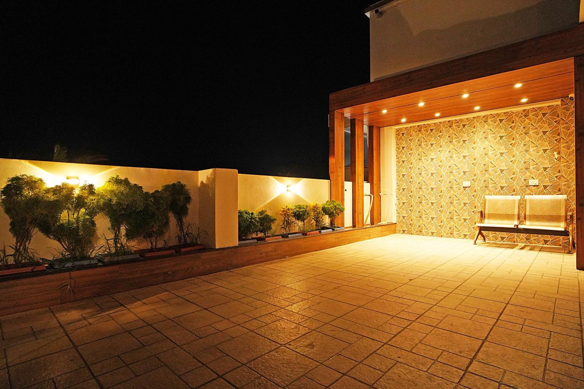 Blue Waves Hotel Tajpur Екстер'єр фото