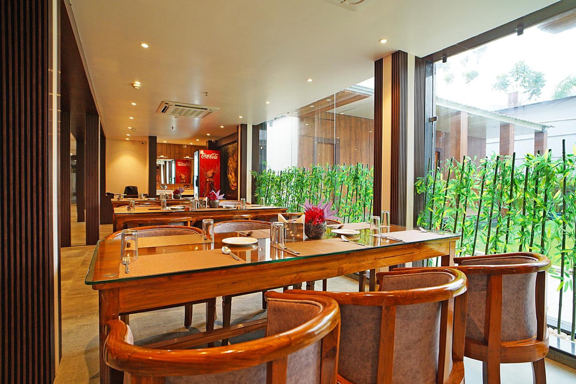 Blue Waves Hotel Tajpur Екстер'єр фото