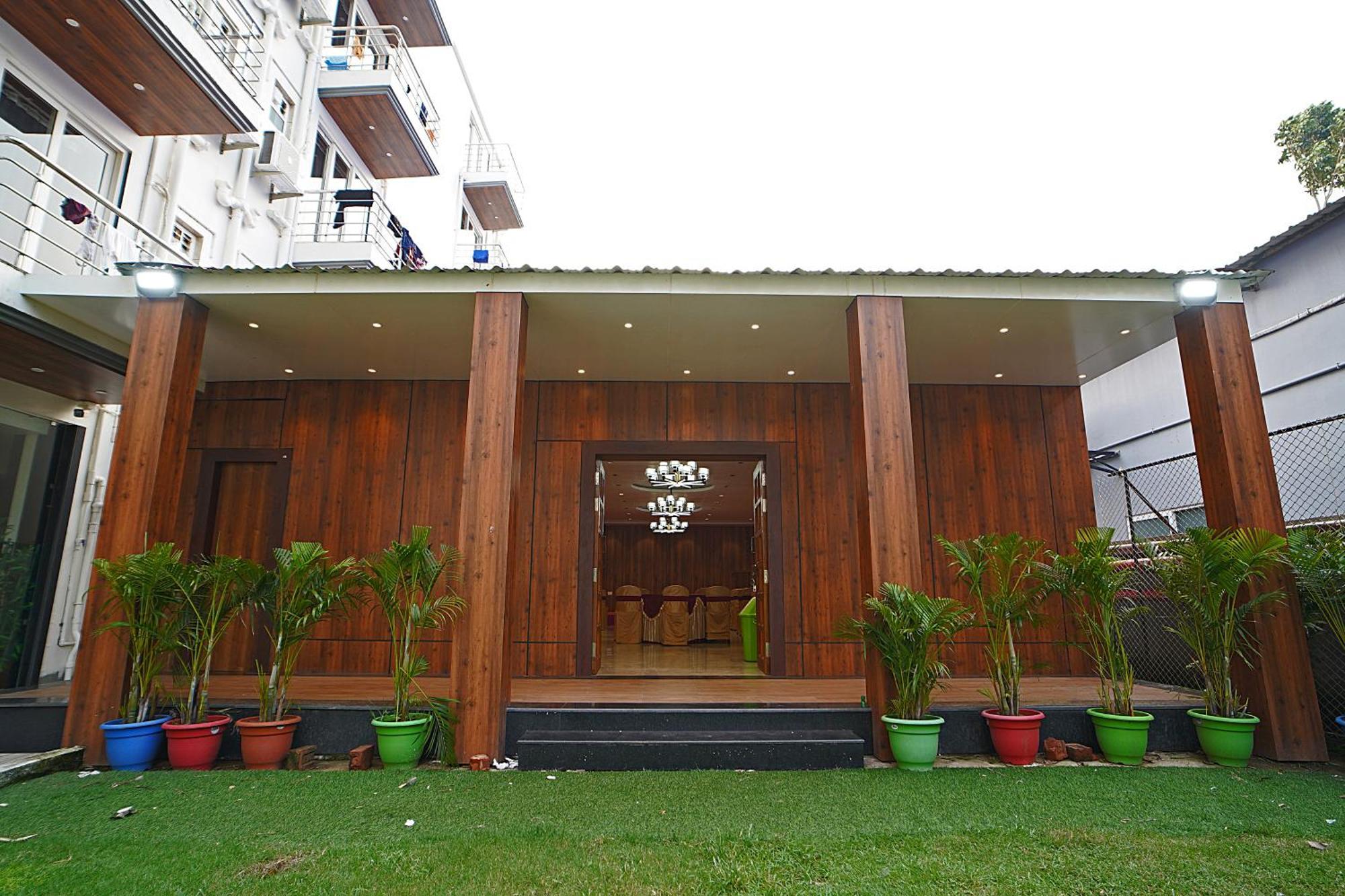 Blue Waves Hotel Tajpur Екстер'єр фото